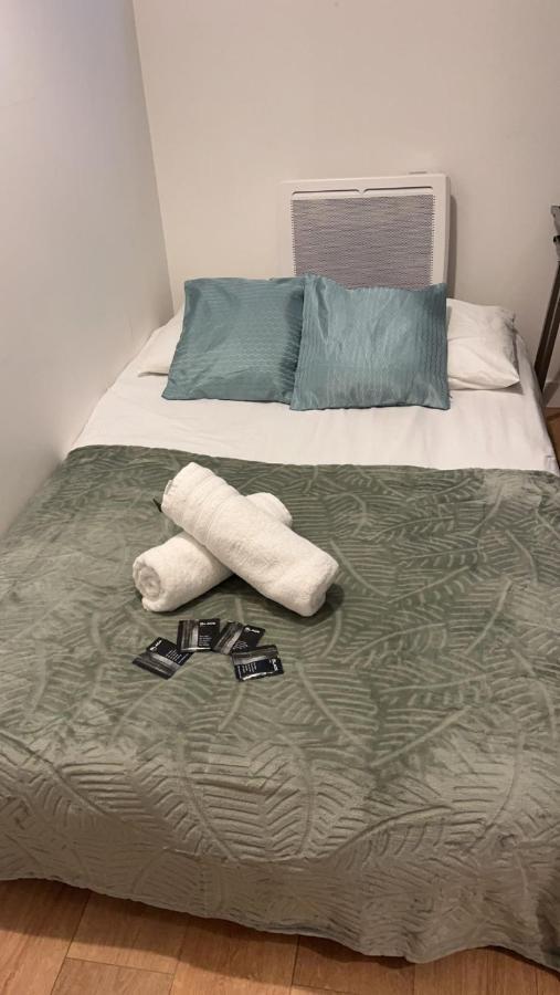 Appart Toulousaine Avec Patio Rdc Aucamville エクステリア 写真