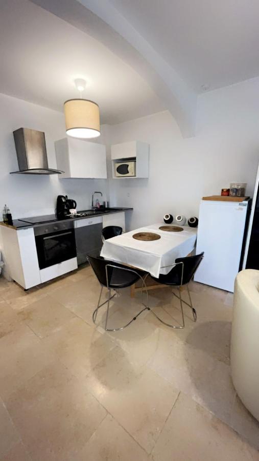 Appart Toulousaine Avec Patio Rdc Aucamville エクステリア 写真